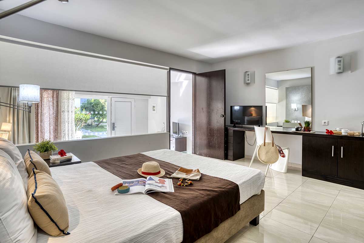 KGSSLSUN-club-lookea-sun-palace-chambre-familiale-separation-sejour-grece-tui.jpg